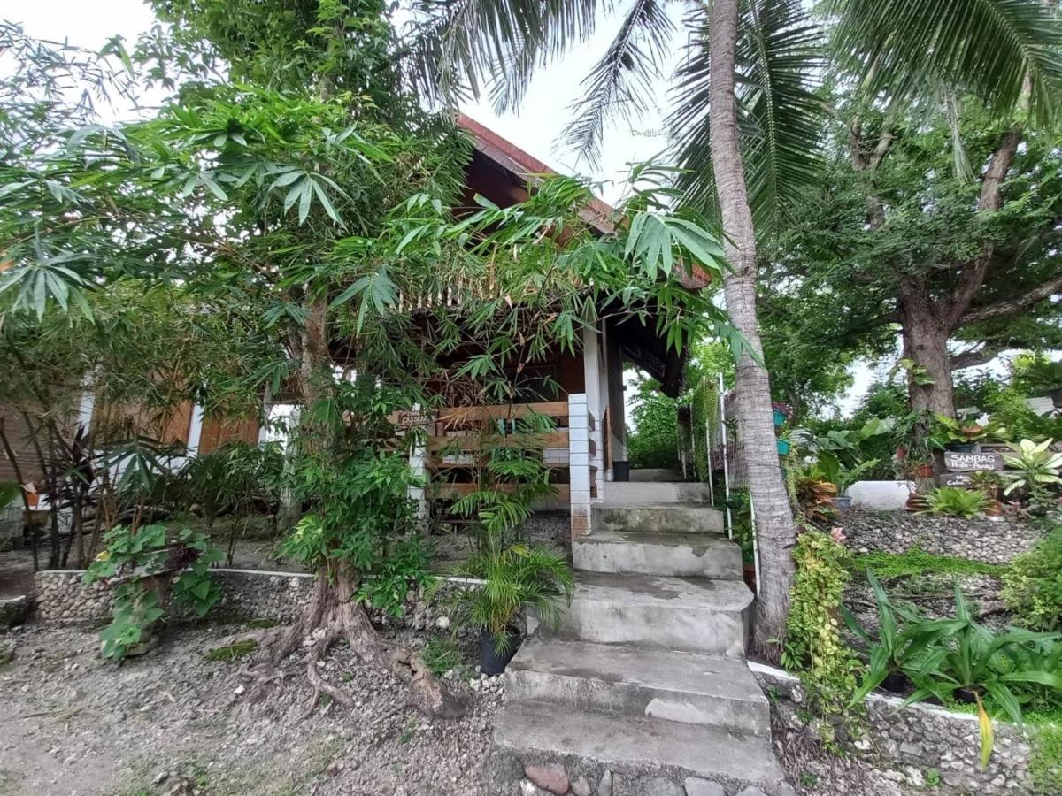 Sambag Hideaway Bungalows Moalboal Exteriör bild