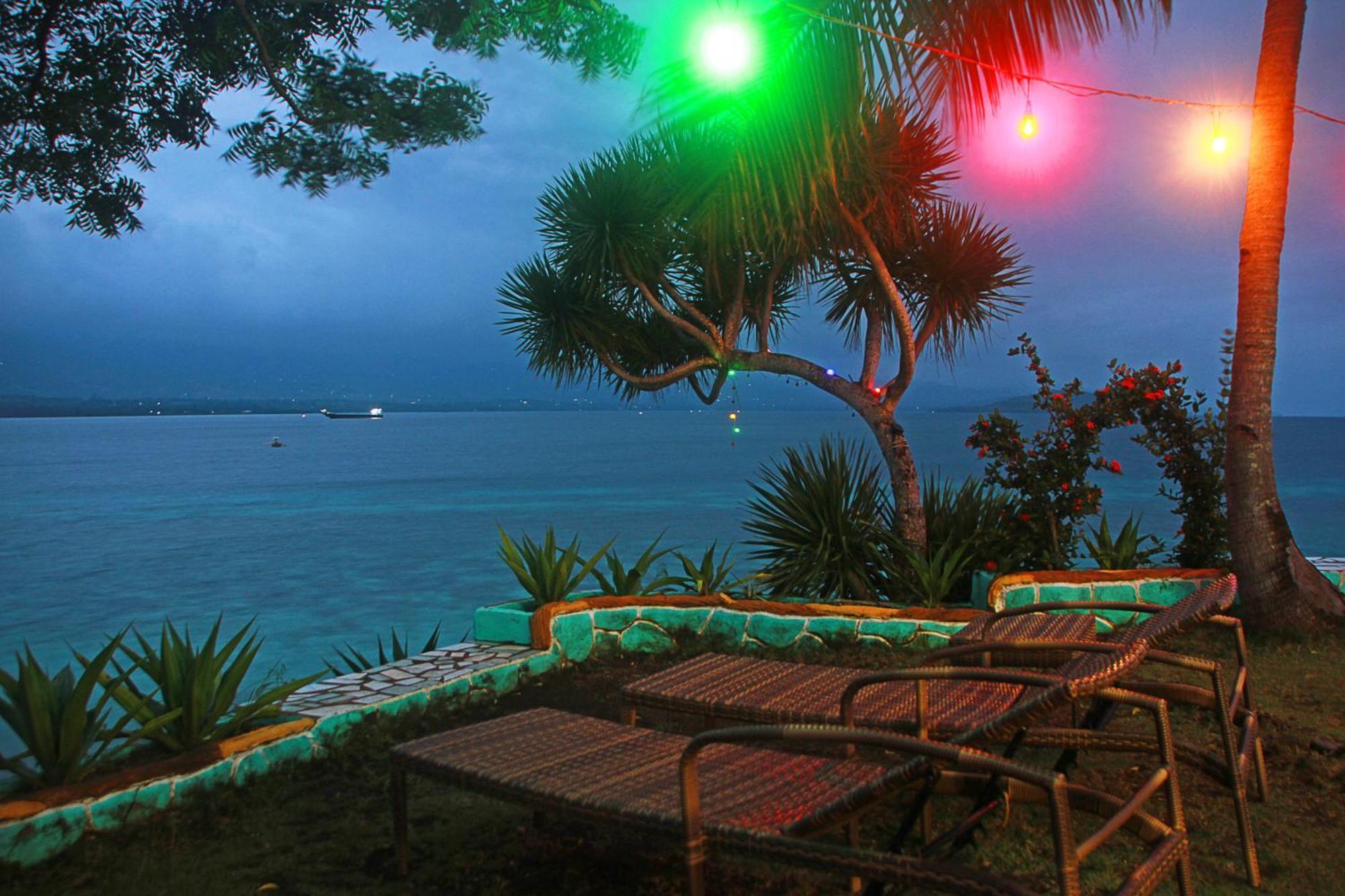 Sambag Hideaway Bungalows Moalboal Exteriör bild