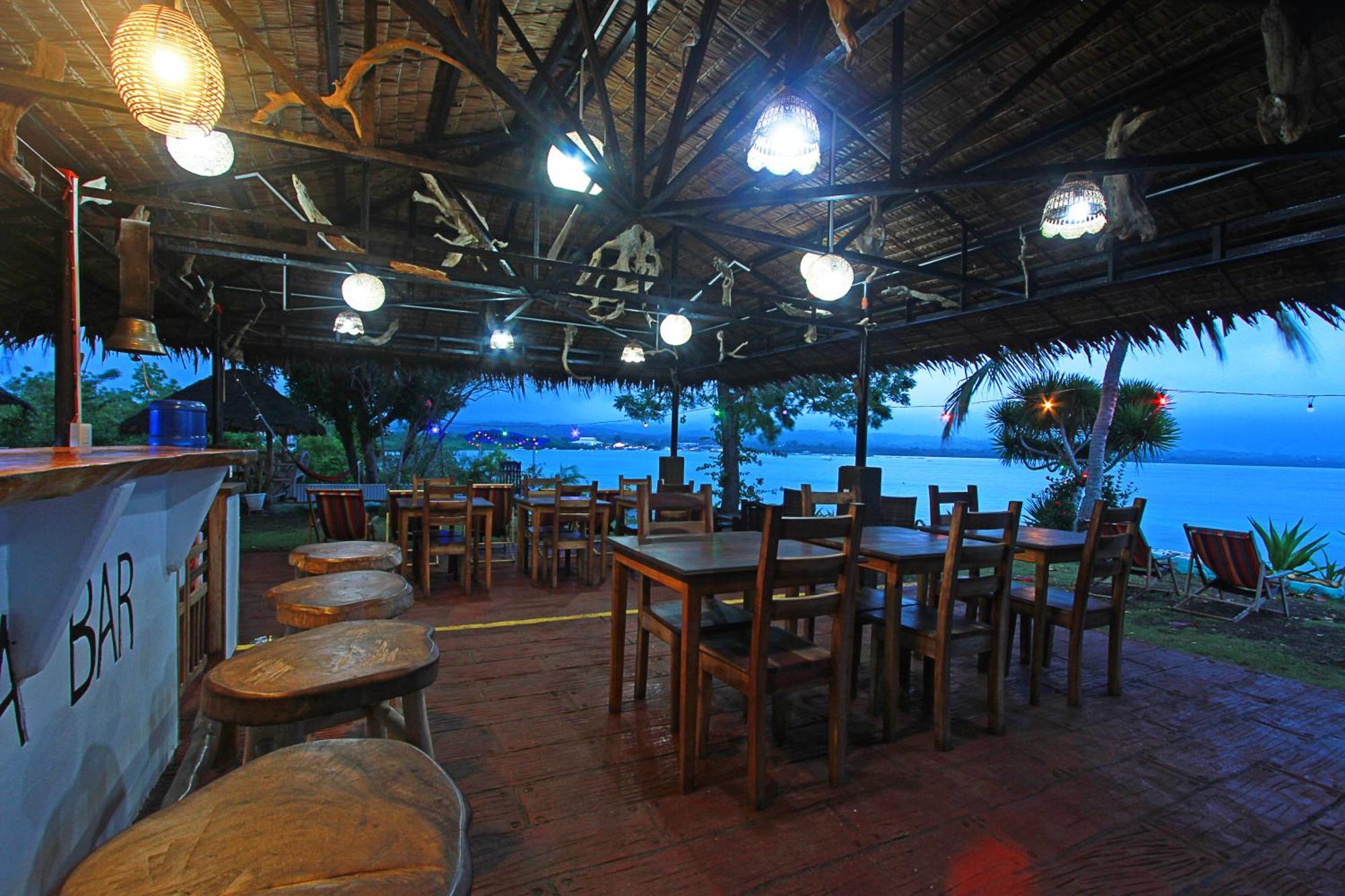 Sambag Hideaway Bungalows Moalboal Exteriör bild