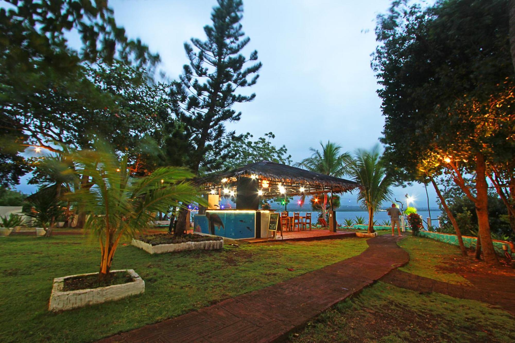 Sambag Hideaway Bungalows Moalboal Exteriör bild
